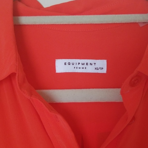 Equipment Silk Button Down XS NWOT - Picture 7 of 7